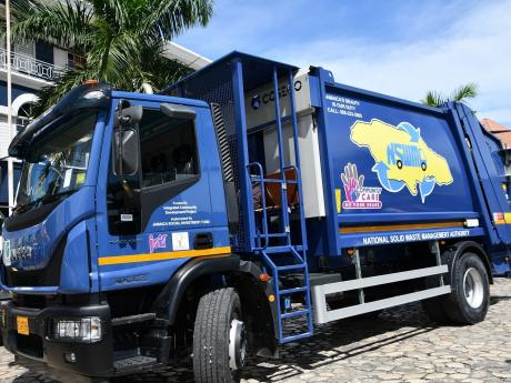 garbage truck